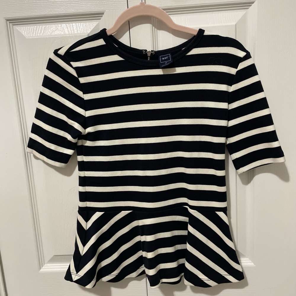 Gap top